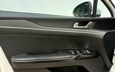 KIA K5, 2021 год, 1 740 000 рублей, 16 фотография