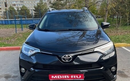 Toyota RAV4, 2017 год, 2 490 000 рублей, 1 фотография