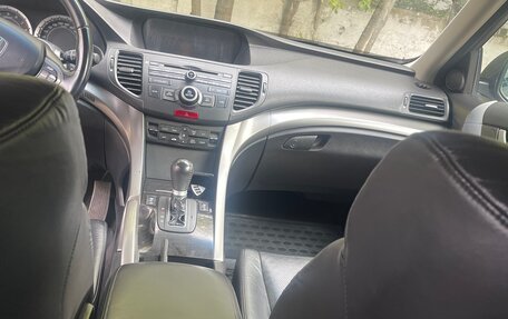 Honda Accord VIII рестайлинг, 2008 год, 1 000 000 рублей, 1 фотография