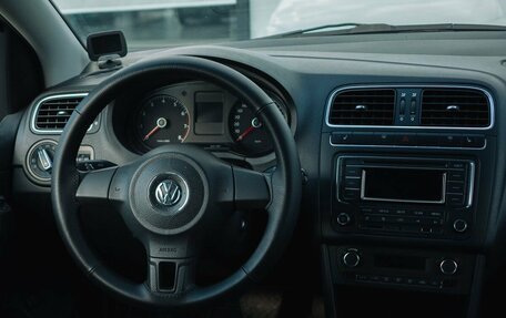 Volkswagen Polo VI (EU Market), 2013 год, 819 000 рублей, 10 фотография