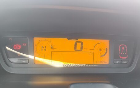 Citroen C4 Picasso II рестайлинг, 2008 год, 570 000 рублей, 13 фотография