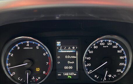 Toyota RAV4, 2017 год, 2 490 000 рублей, 9 фотография