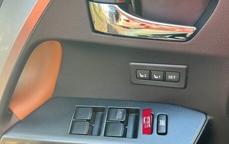 Toyota RAV4, 2017 год, 2 490 000 рублей, 16 фотография
