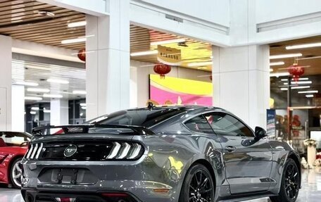 Ford Mustang VI рестайлинг, 2022 год, 3 659 334 рублей, 8 фотография