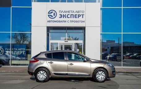 Renault Megane III, 2013 год, 670 000 рублей, 2 фотография