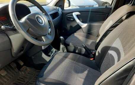 Renault Logan I, 2013 год, 379 000 рублей, 9 фотография