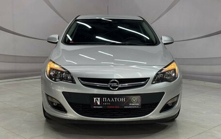 Opel Astra J, 2012 год, 825 000 рублей, 2 фотография