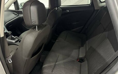 Opel Astra J, 2012 год, 825 000 рублей, 16 фотография