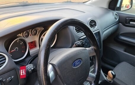 Ford Focus II рестайлинг, 2011 год, 400 000 рублей, 16 фотография