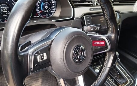 Volkswagen Passat B8 рестайлинг, 2016 год, 1 650 000 рублей, 22 фотография