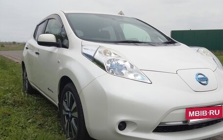 Nissan Leaf I, 2013 год, 1 200 000 рублей, 3 фотография
