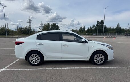 KIA Rio IV, 2018 год, 1 175 000 рублей, 5 фотография