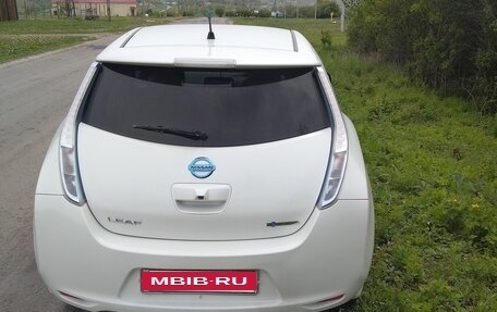 Nissan Leaf I, 2013 год, 1 200 000 рублей, 7 фотография