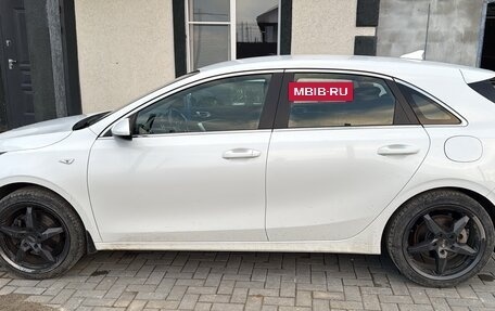 KIA cee'd III, 2018 год, 1 500 000 рублей, 3 фотография