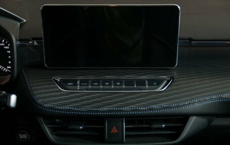 Haval Jolion, 2023 год, 1 760 000 рублей, 18 фотография