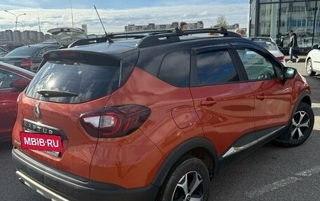 Renault Kaptur I рестайлинг, 2017 год, 1 330 000 рублей, 3 фотография