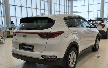 KIA Sportage IV рестайлинг, 2018 год, 1 750 000 рублей, 6 фотография