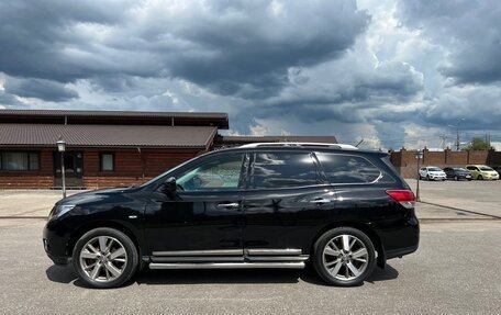 Nissan Pathfinder, 2015 год, 1 550 000 рублей, 1 фотография