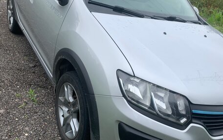 Renault Sandero II рестайлинг, 2017 год, 970 000 рублей, 4 фотография
