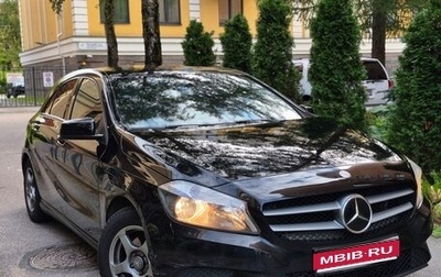 Mercedes-Benz A-Класс, 2013 год, 830 000 рублей, 1 фотография