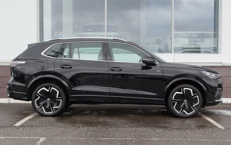 Volkswagen Tiguan, 2024 год, 5 990 000 рублей, 5 фотография
