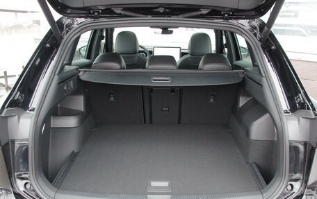 Volkswagen Tiguan, 2024 год, 5 990 000 рублей, 27 фотография