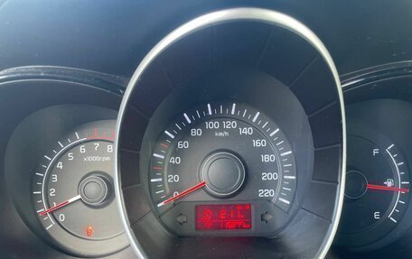 KIA Rio III рестайлинг, 2015 год, 1 050 000 рублей, 16 фотография