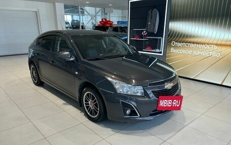 Chevrolet Cruze II, 2013 год, 599 000 рублей, 3 фотография