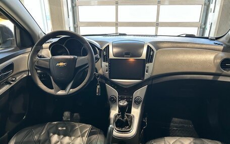 Chevrolet Cruze II, 2013 год, 599 000 рублей, 13 фотография