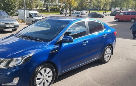 KIA Rio III рестайлинг, 2013 год, 930 000 рублей, 2 фотография