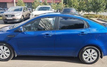 KIA Rio III рестайлинг, 2013 год, 930 000 рублей, 3 фотография