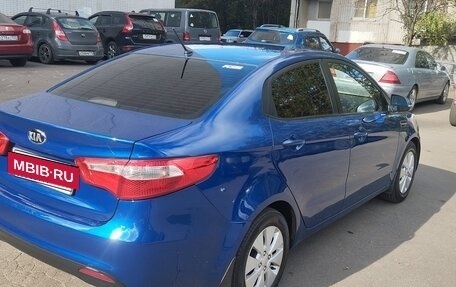 KIA Rio III рестайлинг, 2013 год, 930 000 рублей, 6 фотография