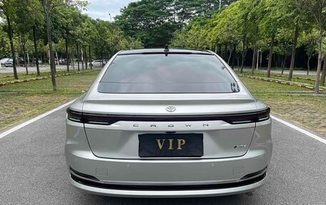 Toyota Crown, 2025 год, 6 636 000 рублей, 5 фотография