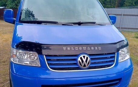 Volkswagen Multivan T5, 2006 год, 1 350 000 рублей, 1 фотография