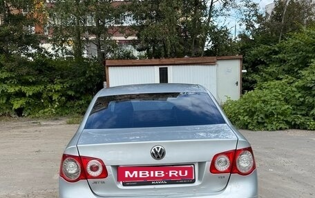 Volkswagen Jetta VI, 2008 год, 430 000 рублей, 4 фотография