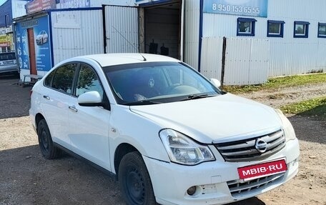 Nissan Almera, 2015 год, 299 000 рублей, 2 фотография