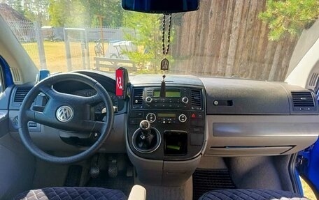 Volkswagen Multivan T5, 2006 год, 1 350 000 рублей, 14 фотография