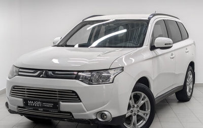 Mitsubishi Outlander III рестайлинг 3, 2013 год, 1 640 000 рублей, 1 фотография
