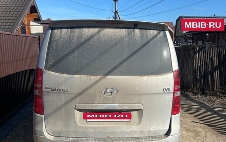 Hyundai H-1 II рестайлинг, 2008 год, 600 000 рублей, 3 фотография