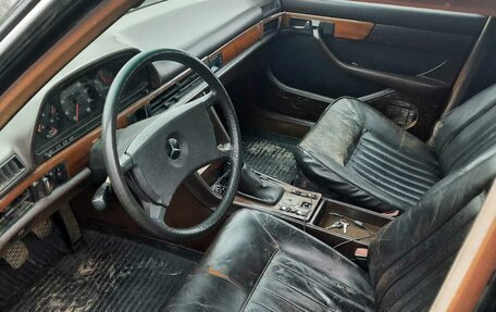 Mercedes-Benz S-Класс, 1982 год, 230 000 рублей, 2 фотография