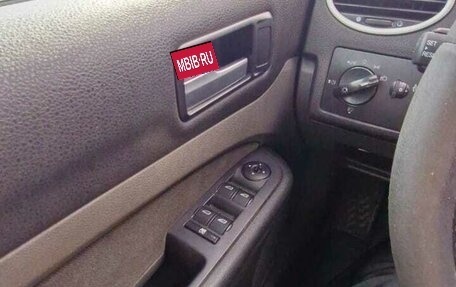 Ford Focus II рестайлинг, 2007 год, 450 000 рублей, 28 фотография