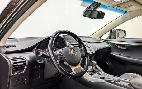 Lexus NX I, 2016 год, 2 550 000 рублей, 16 фотография