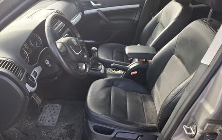 Skoda Octavia, 2010 год, 1 100 000 рублей, 15 фотография