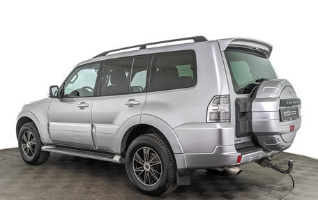 Mitsubishi Pajero IV, 2014 год, 2 780 000 рублей, 7 фотография