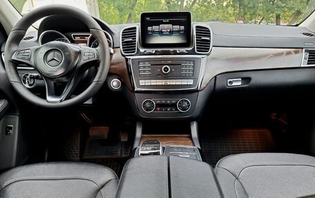 Mercedes-Benz GLS, 2016 год, 4 495 000 рублей, 9 фотография