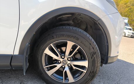 Toyota RAV4, 2016 год, 2 300 000 рублей, 9 фотография