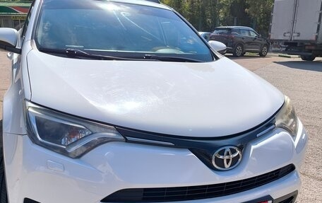 Toyota RAV4, 2016 год, 2 300 000 рублей, 5 фотография