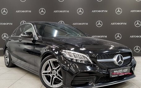 Mercedes-Benz C-Класс, 2019 год, 3 200 000 рублей, 3 фотография