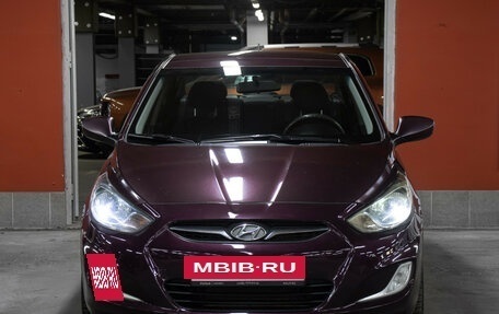 Hyundai Solaris II рестайлинг, 2011 год, 698 000 рублей, 2 фотография