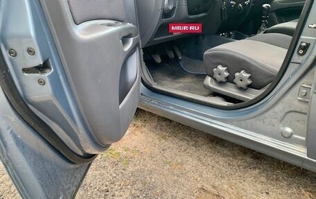 KIA Rio II, 2006 год, 380 000 рублей, 10 фотография